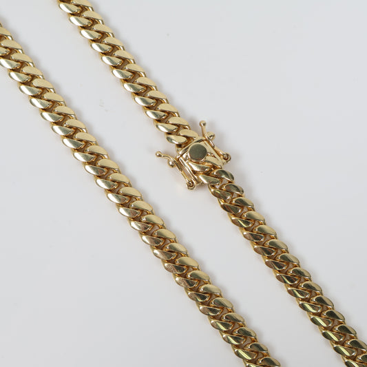 10K YG Cuban Links Chain / 114.8gr / 8.2mm / 24in /