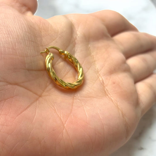 18K YG 0-10 Twisted Hoop Earrings / 3.3 gr /