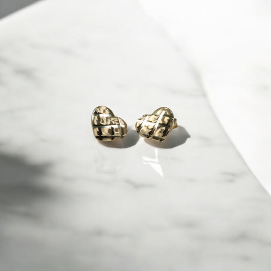 14K YG Heart Stud Earrings / 1gr / 9mm /