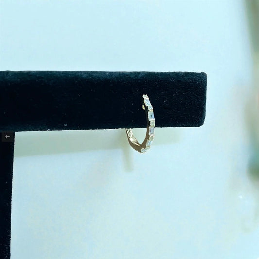 14K Yellow Gold Diamond Luxury Hoop Earrings 0.24Ct Dia / 1.65gr