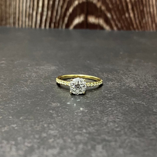 14K Yellow Gold Diamond Luxury Engagement Ring 0.54Ct Dia / 2.4gr / Size 6 3/4