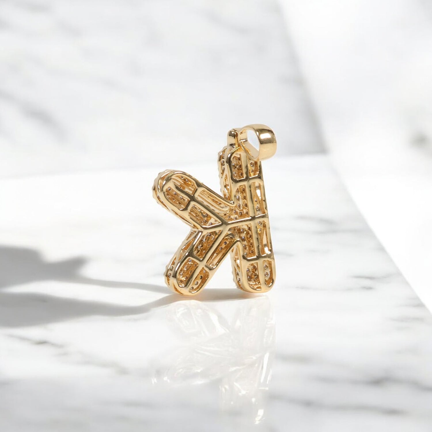 10K YG Diamond Letter K Pendant / 2.8gr / 1.1in / 0.55Wt Dia