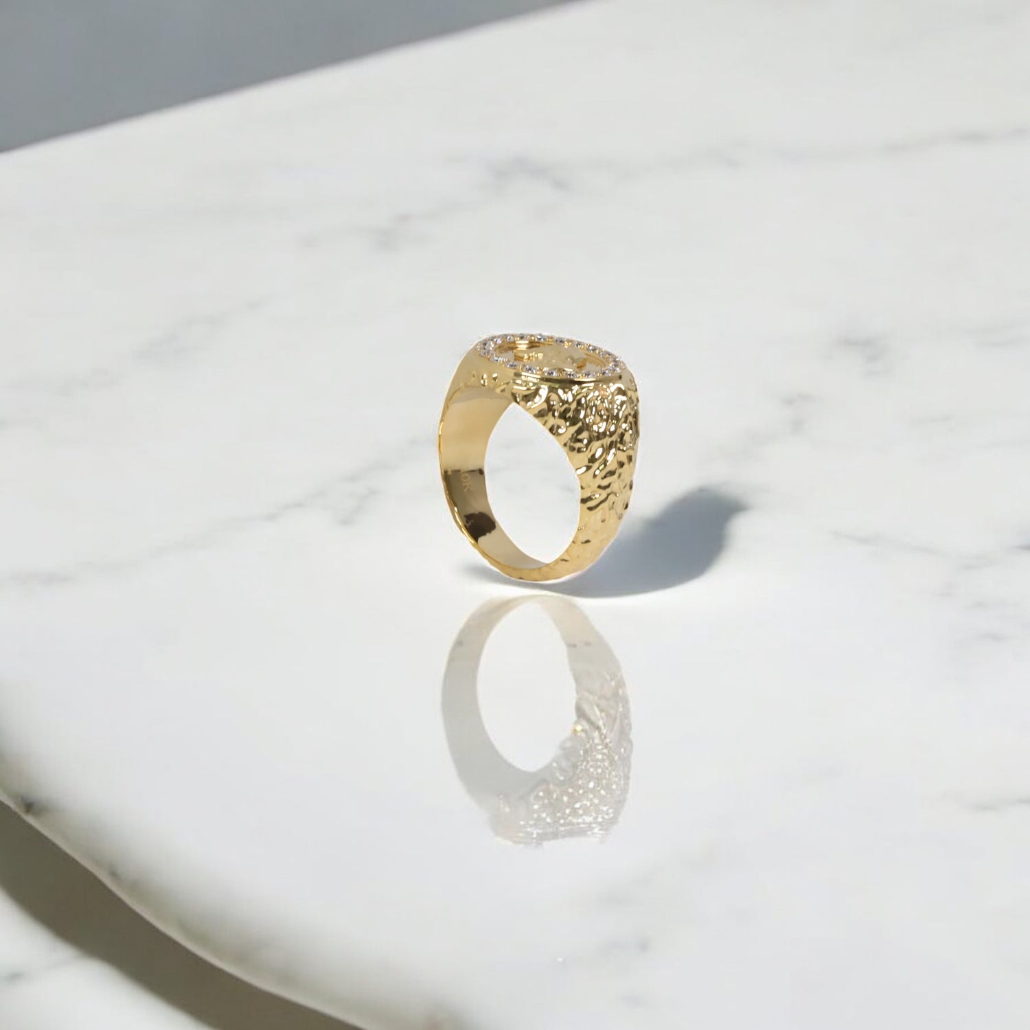 10K YG Diamond Jesus Face Rustic Rings / 9.13gr / Sz 8 / 0.53Wt Dia