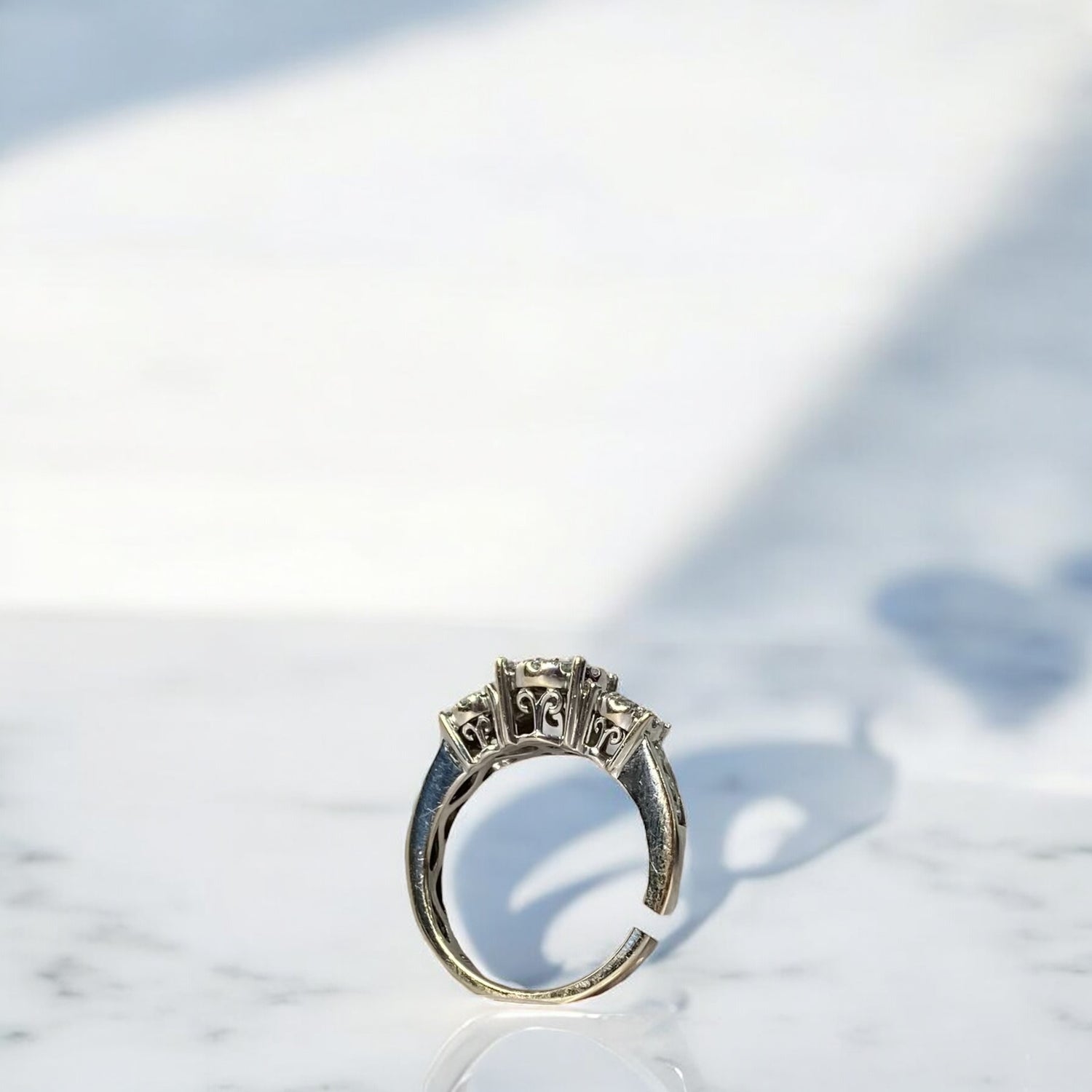 14K White Gold Diamond Fashion Engagement Ring Ct Dia / 4.7gr / Size 7.5