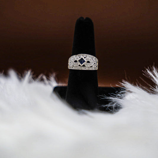 Diamonds Ring 14K White Gold With Sapphire / 2.2gr / Size 7.5