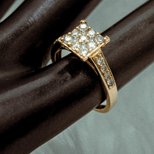 Princess Engagement Ring 10K Yellow Gold With Diamonds / 2.5gr / Size 7