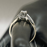 Women Engagement Ring 14K White Gold With Diamonds / 2.5gr / Size 7