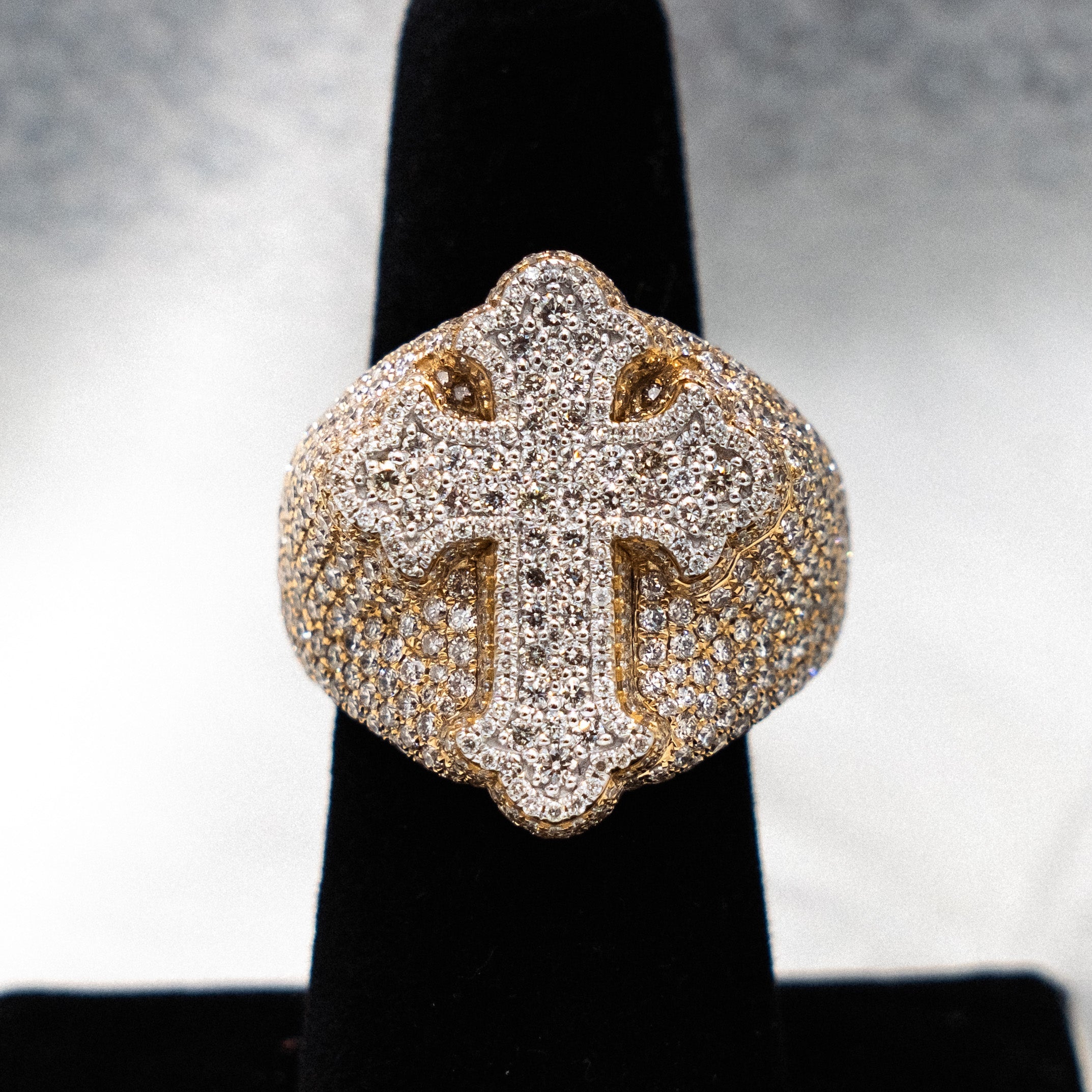 3D Cross Ring 14K Yellow Gold With Diamonds / 15.5gr / Size 10