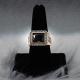 Black Stone Ring 10K Yellow Gold With Zirconia / 10.4gr / Size 10