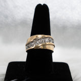 Luxury Ring 10K Yellow Gold With Diamonds / 8.1gr / Size 10