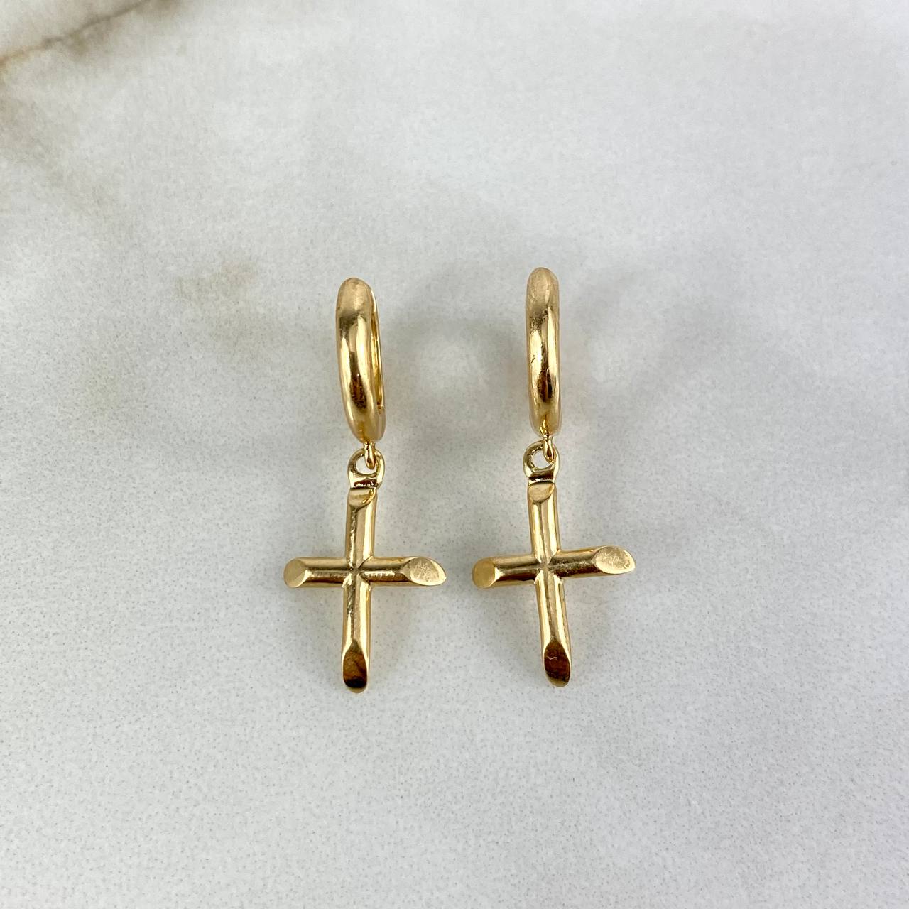 18K Yellow Gold Cross Smooth Hoop Earrings 3.6gr / 1.06in / 16mm